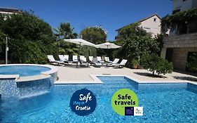 Villa Renipol Adults Only