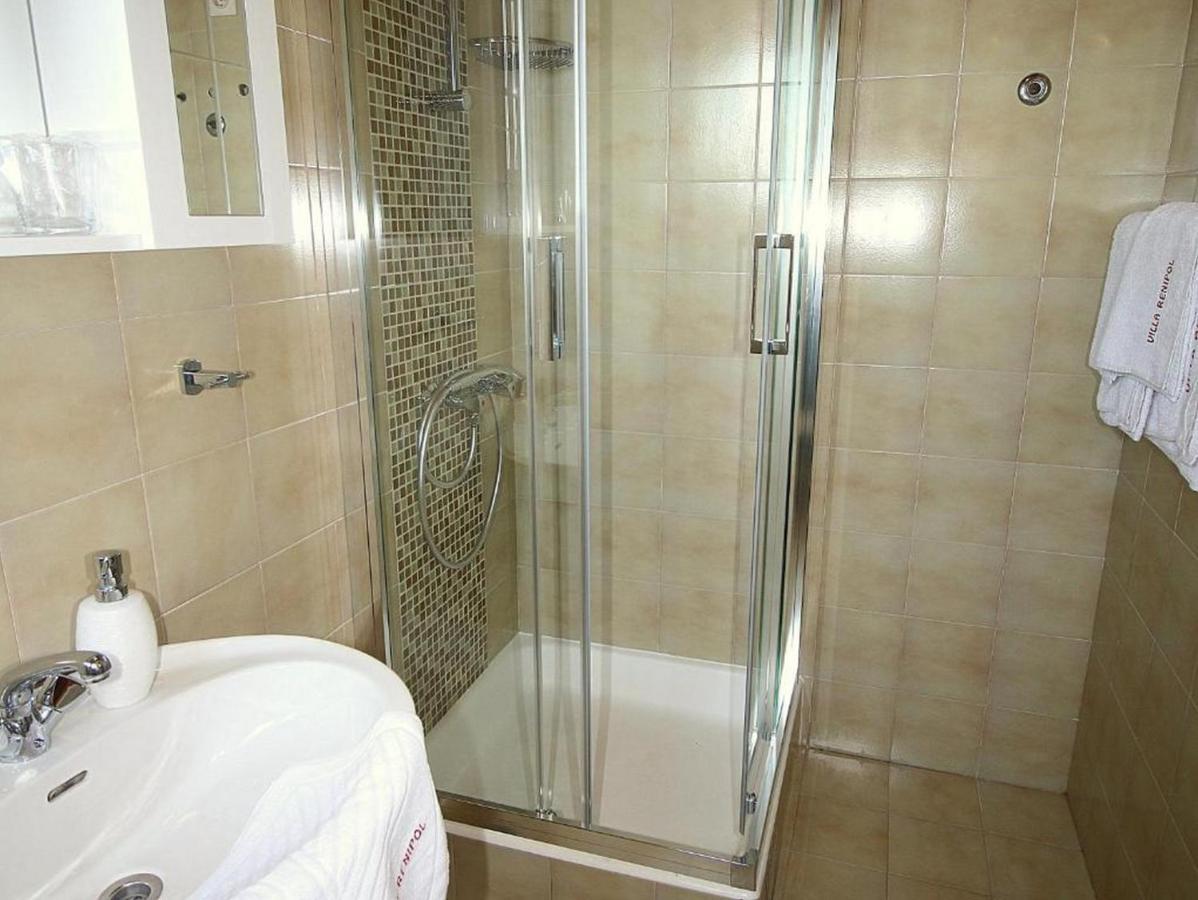 Villa Renipol Adults Only Sutivan Exterior photo