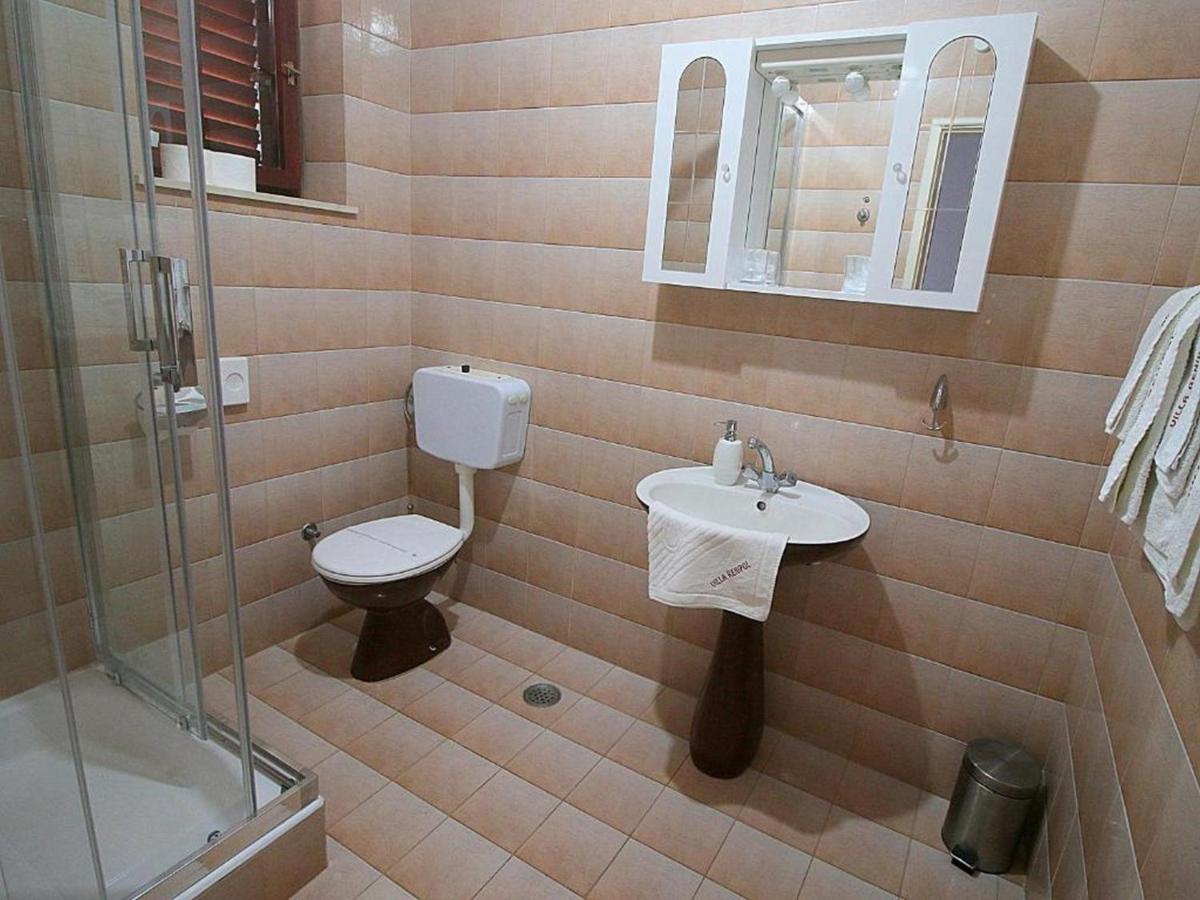 Villa Renipol Adults Only Sutivan Exterior photo
